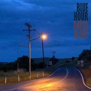 收聽David Mare的Blue Hour (feat. Dylan Jones)歌詞歌曲