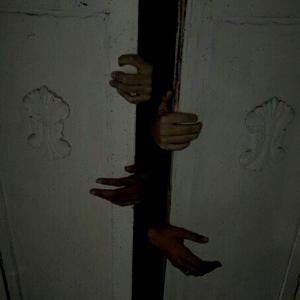 temporxry的專輯EVISCERATION (feat. Sellasouls) [Explicit]