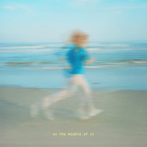 收聽Kylie Odetta的IN THE MIDDLE OF IT歌詞歌曲