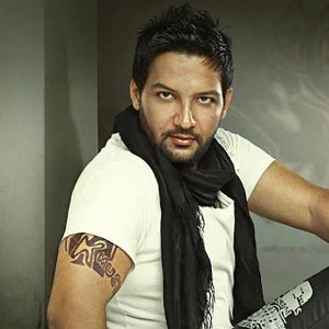 Listen to Allah Aalem song with lyrics from Ahmed Galal
