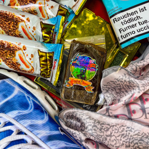 default playlist img