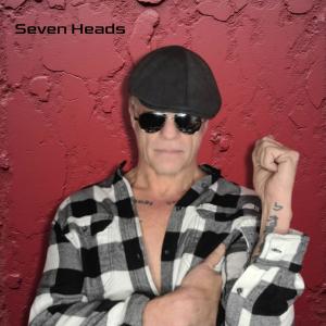 ดาวน์โหลดและฟังเพลง Seven Heads พร้อมเนื้อเพลงจาก Giovanni Francioso