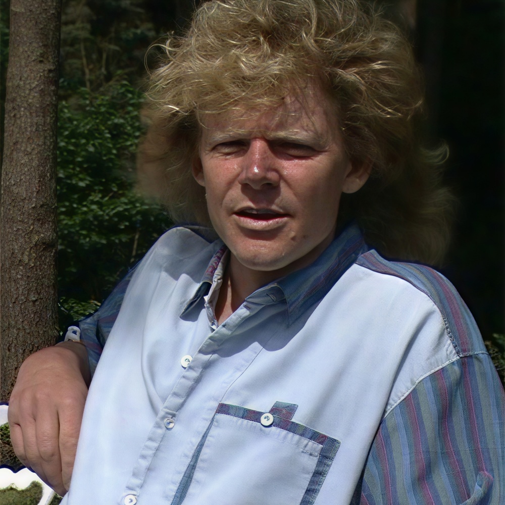 Robert John "Mutt" Lange