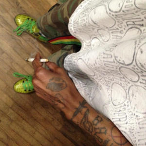 default playlist img