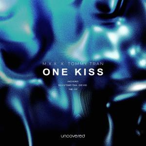 อัลบัม One Kiss ศิลปิน M.X.X