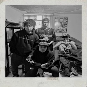 ดาวน์โหลดและฟังเพลง Callejón พร้อมเนื้อเพลงจาก Beliko HH