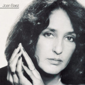 ดาวน์โหลดและฟังเพลง Free At Last (Album Version) พร้อมเนื้อเพลงจาก Joan Baez