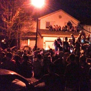 收聽DFRNT MIX的LIT (feat. JUAN THE FATHER, Eddy Rotten & Craev) (Explicit)歌詞歌曲