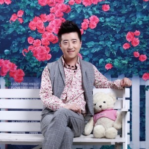 Listen to 说不出再见 song with lyrics from 王爵