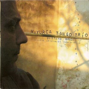 ดาวน์โหลดและฟังเพลง Pucherito de Gallina พร้อมเนื้อเพลงจาก Viyurca Tango Trio