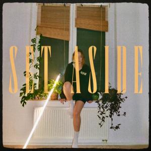 Listen to set aside song with lyrics from Lamia