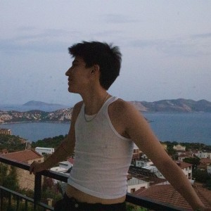 Listen to rooftop smokin (feat. Jclef) song with lyrics from moza