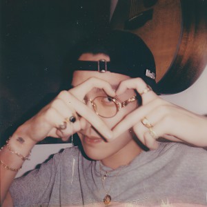 收听MEYOU的เค้ารักเธอที่สุด (ily)歌词歌曲