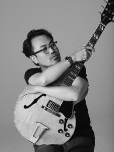 Masatomo Yoshizawa ดาวน์โหลดและฟังเพลงฮิตจาก Masatomo Yoshizawa