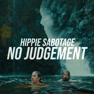 ดาวน์โหลดและฟังเพลง Walking Trainwreck พร้อมเนื้อเพลงจาก Hippie Sabotage