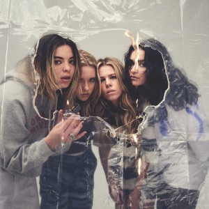 ดาวน์โหลดและฟังเพลง Sleepy Eyes พร้อมเนื้อเพลงจาก The Aces