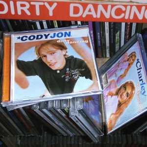 收聽CODY JON的dirty dancing歌詞歌曲