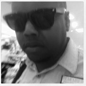 收聽FAS的Descontrolo歌詞歌曲