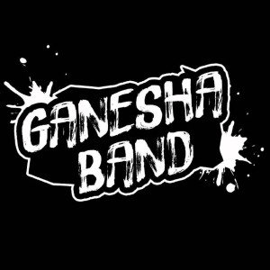 Dengarkan lagu Bangkit Bersinar (Official Jingle Jourasik 58) nyanyian Ganesha Band dengan lirik