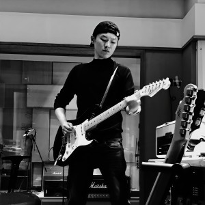 收聽宋立偉的曾經是情侶歌詞歌曲