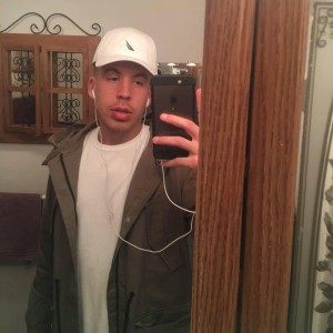 收聽Austin Awake的Needed Me (Explicit)歌詞歌曲