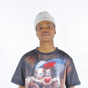 ดาวน์โหลดและฟังเพลง Five days (Hip hop) พร้อมเนื้อเพลงจาก Man Rushkie Majaga