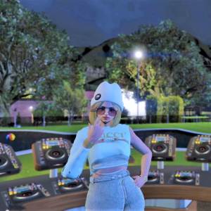 收聽DJ MAYA FYZ的GAYAMU ITU SOMBONG SEKALI MOCKINGBIRD歌詞歌曲