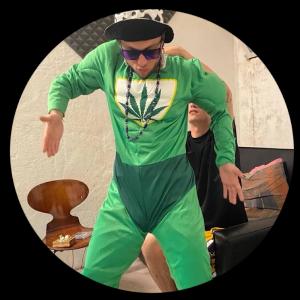 default playlist img