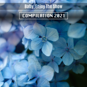 Listen to Sants (Radio Vrs.) song with lyrics from Gilardi