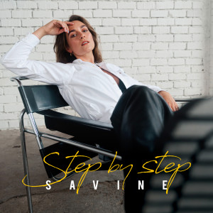 Savine的專輯Step By Step