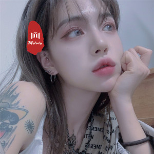 收听邱大大的美丽的神话 (DJ版)歌词歌曲