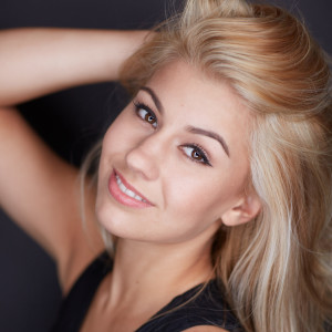 ดาวน์โหลดและฟังเพลง Limitless พร้อมเนื้อเพลงจาก Sammi Jordan