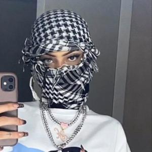 $outhMafia的專輯VESQUI (feat. H.LA DROGUE & marreley) (Explicit)