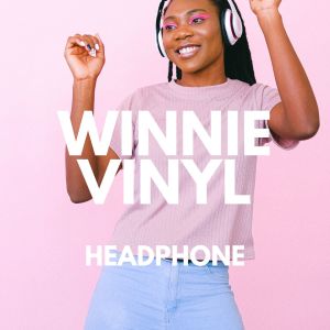 Headphone dari Winnie Vinyl