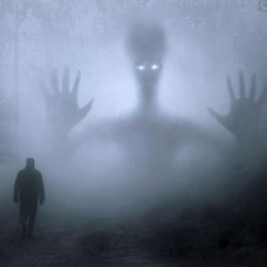 ดาวน์โหลดและฟังเพลง The Strange Night (feat. Louis Denomme, Mike Patterson & Phillippe Pansard) พร้อมเนื้อเพลงจาก Brian Henry