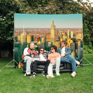 default playlist img