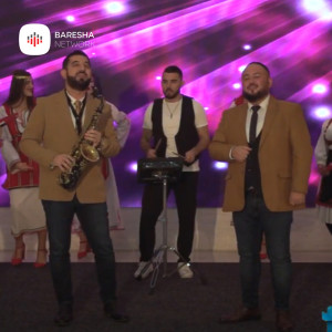 ดาวน์โหลดและฟังเพลง Sot a Neser พร้อมเนื้อเพลงจาก Adnan Kamberi