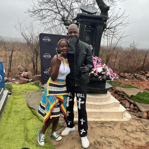 收聽Phawula的Feels Like Summer (Tribute To My Late Grandpa) (Explicit)歌詞歌曲