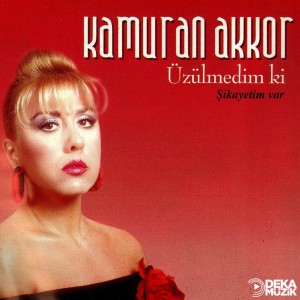 ดาวน์โหลดและฟังเพลง Beni Bırakıp Gitme พร้อมเนื้อเพลงจาก Kamuran Akkor