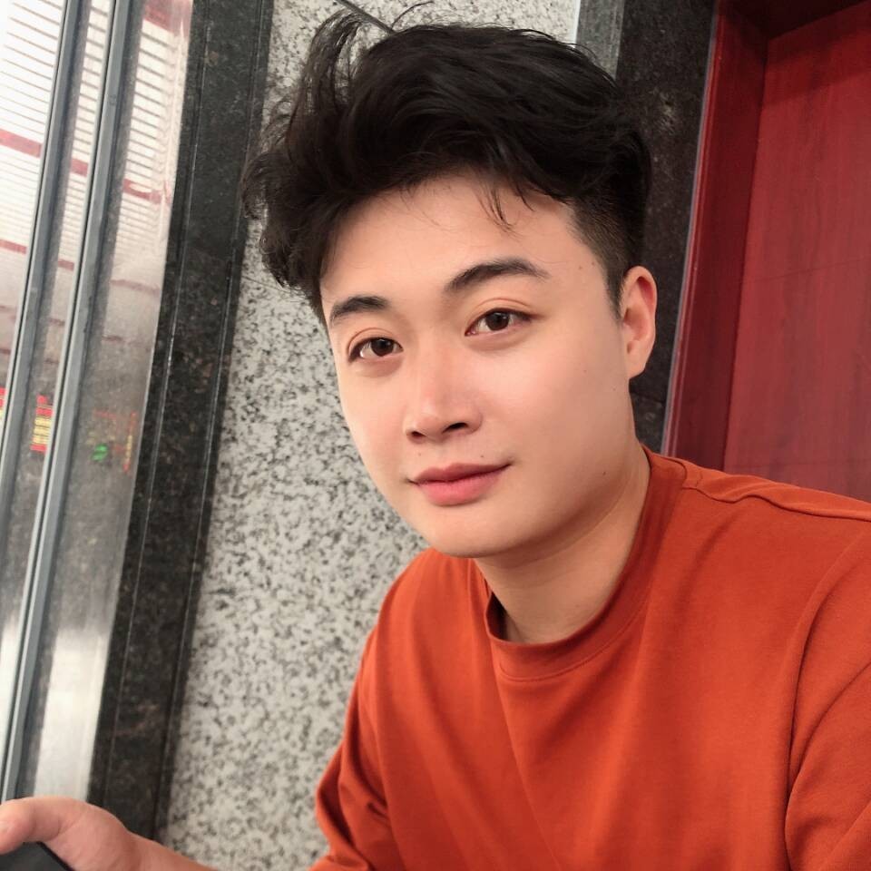 雷志明