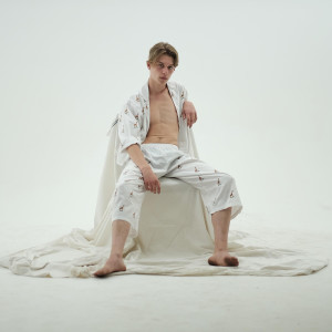 Listen to Valentine Lies (Explicit) song with lyrics from Archi
