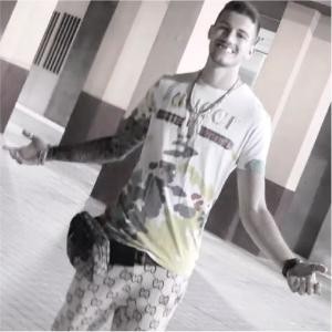 ดาวน์โหลดและฟังเพลง El Jefe del Trap พร้อมเนื้อเพลงจาก Ataraxia Tu Papi