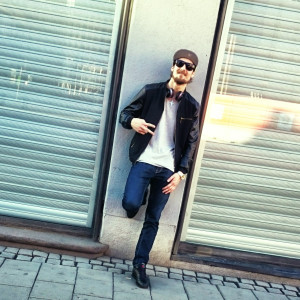 default playlist img