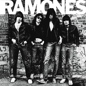 收聽Ramones的Blitzkrieg Bop [Remastered Single Version] (1999 Remaster)歌詞歌曲
