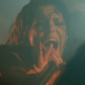 ดาวน์โหลดและฟังเพลง Nadrealizam พร้อมเนื้อเพลงจาก Bang Bang