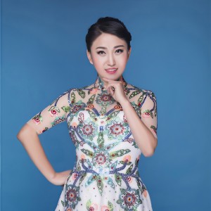 Listen to 五月散花 (完整版) song with lyrics from 常艳妮