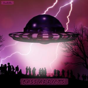 收聽BeastKiller的Bass Addicts (feat. Bastereon) (Explicit)歌詞歌曲