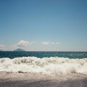 Listen to なぜ song with lyrics from Kohl