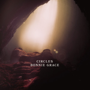 ดาวน์โหลดและฟังเพลง The Abode of Snow พร้อมเนื้อเพลงจาก Bonnie Grace