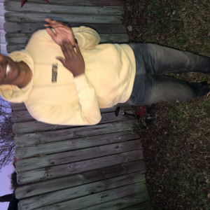 Listen to Head in a Benz (Explicit) song with lyrics from Pablo dee